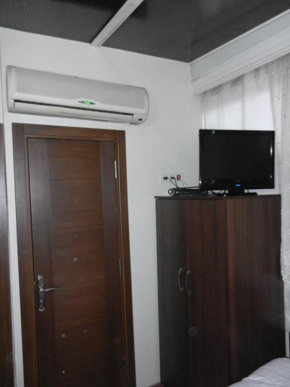 Cagri Hotel Истанбул Стая снимка